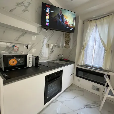 Luxury 5 Al Duomo Di 帕爾馬